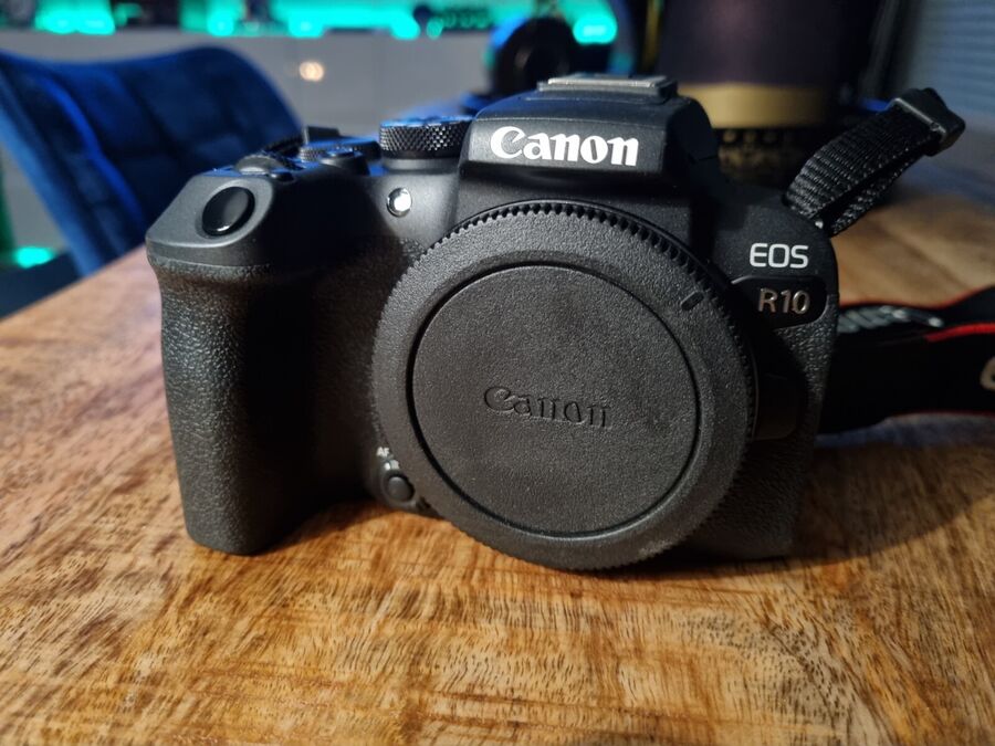 Order #5106 - Canon EOS R10 24MP Mirrorless System Camera – Black (Body Only) Mint Condition